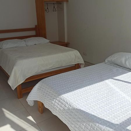 Hotel Mi Gloria Тунха Екстериор снимка