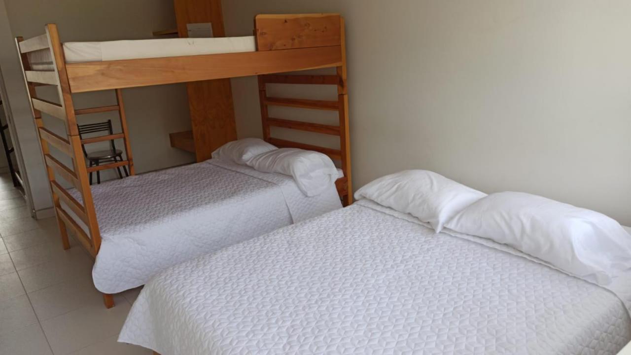 Hotel Mi Gloria Тунха Екстериор снимка