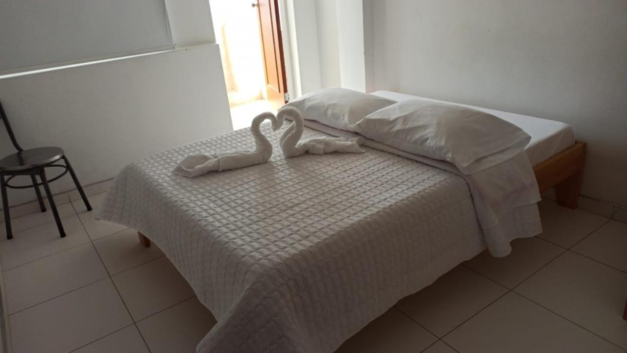 Hotel Mi Gloria Тунха Екстериор снимка