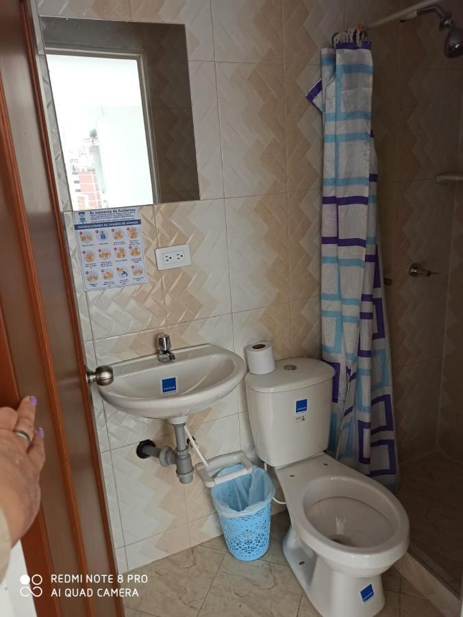 Hotel Mi Gloria Тунха Екстериор снимка
